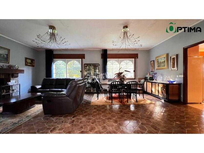 Foto b76f516e-34f0-4832-acc6-423ac88079d4. Chalet mit parking in Vedra