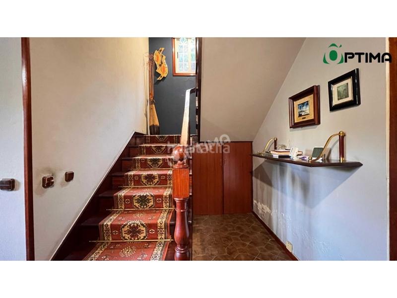 Foto d2a58896-abcf-4205-a0ee-be8aa808af45. Chalet mit parking in Vedra