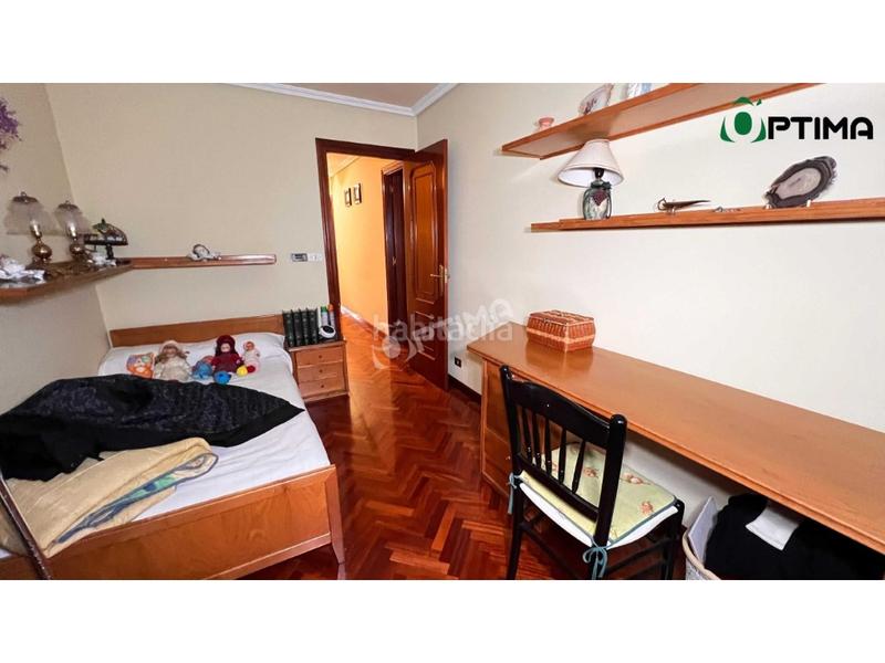 Foto 50f008b5-239a-4ae8-b920-7141a92ea38d. Appartement avec parking dans Agra del Orzán - Ventorrillo Coruña (A)