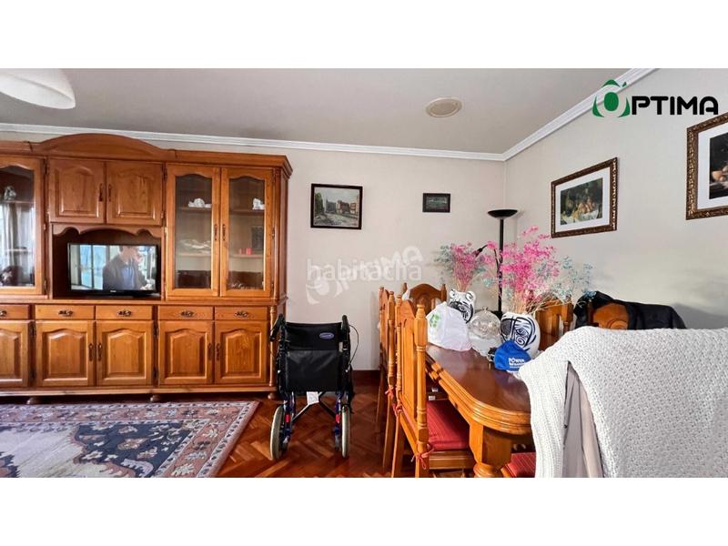 Foto cfdb0142-bd86-40e5-af13-70fdb5b64598. Appartement avec parking dans Agra del Orzán - Ventorrillo Coruña (A)