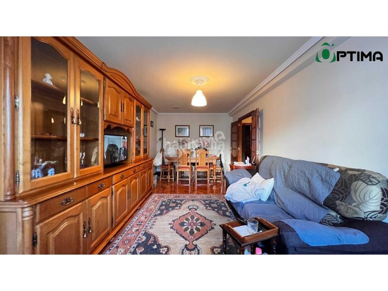 Foto f4a6f3a3-6872-4b9e-8fef-ea99c7dee0f9. Appartement avec parking dans Agra del Orzán - Ventorrillo Coruña (A)