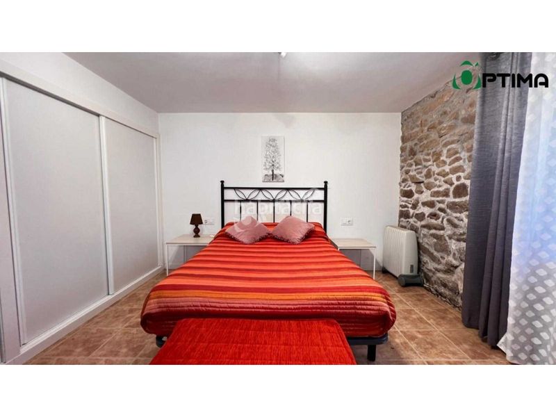 Foto 0e274022-664f-4e82-b18c-ba2d66815144. Casa amb aparcament a Silleda