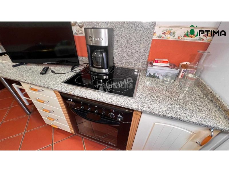 Foto 69f96a45-0e14-4943-9151-4cead0000123. Casa amb aparcament a Silleda