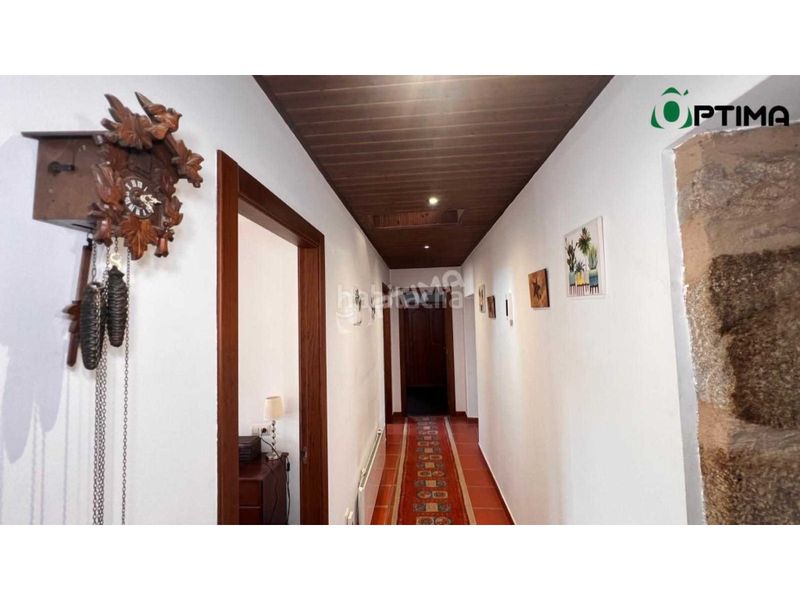 Foto 704dae8c-fd6a-41d6-b755-47afb97487ee. Casa amb aparcament a Silleda