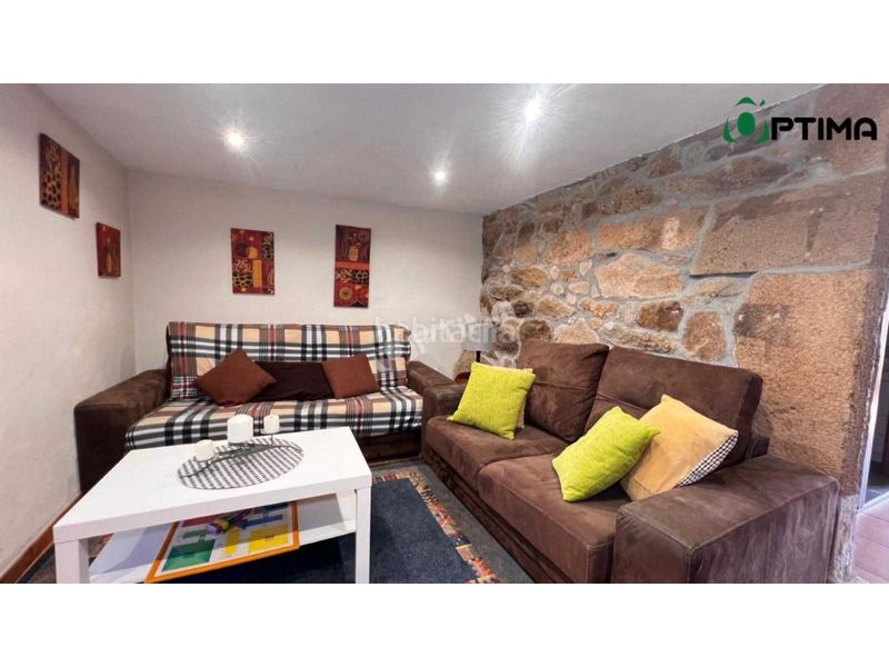 Foto 7a45ed98-0051-46cc-8556-f210019b35df. Casa amb aparcament a Silleda