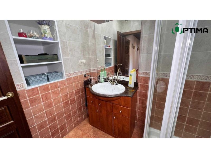 Foto bd1bb75a-3e2c-4ec4-8b76-06706a11b0ce. Casa amb aparcament a Silleda