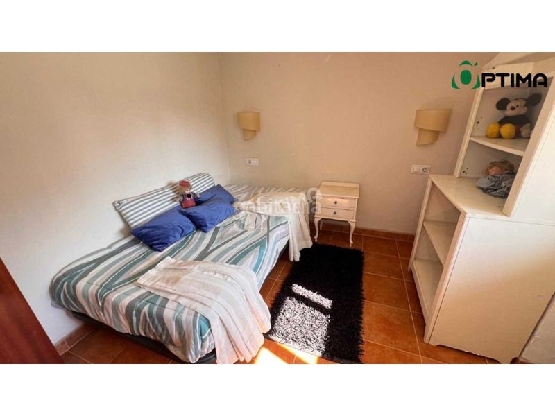 Foto d873aed6-e974-42a8-8736-eaf74443bc91. Casa amb aparcament a Silleda