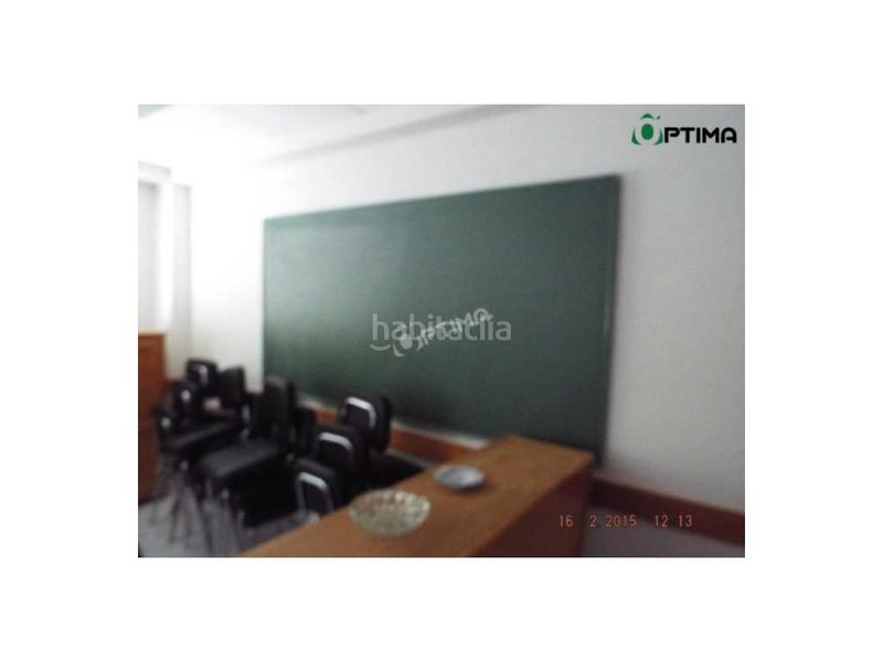 Foto 299d0e2d-3c07-4b39-811a-4ddd80cef499. Local comercial a Parrillas