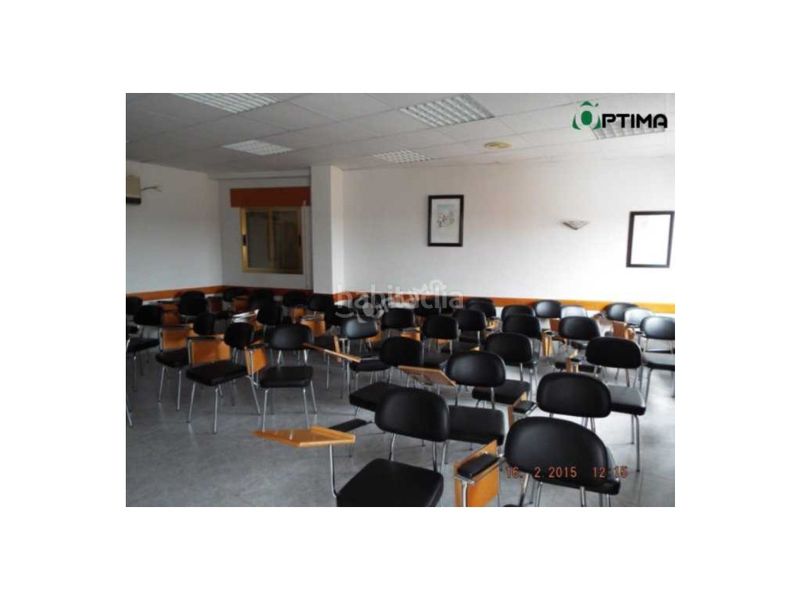 Foto 2ec104ff-941b-4497-b2c6-37051bc2829d. Local comercial a Parrillas
