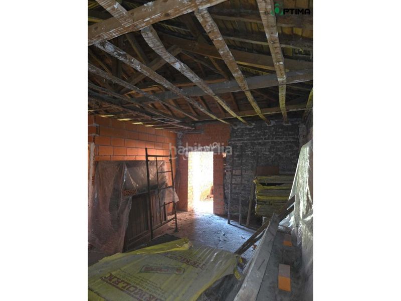 Foto e72edb41-ac61-45a7-93cf-ab490e69a58b. Casa con parcheggio in Coca