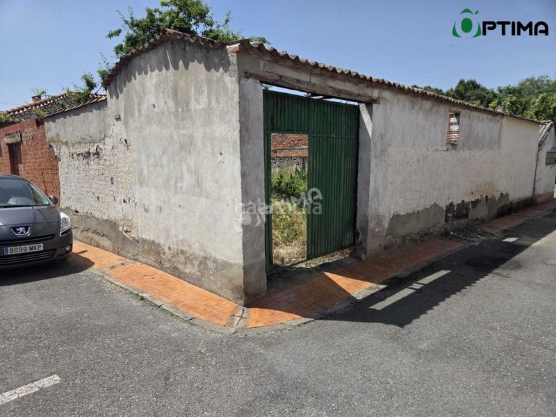 Foto f6a41075-3c6f-4a4f-b346-d25e7c1241e7. Casa con parcheggio in Coca