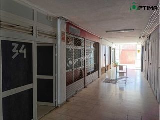 Lloguer Local Comercial a San Eugenio Alto. Se alquila espacio con aire acondicionado en adeje  tenerife