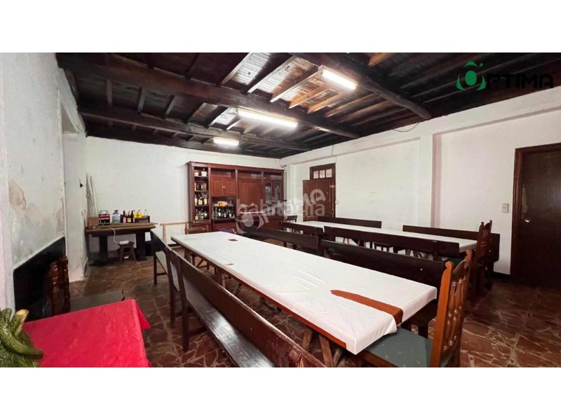 Foto 818083b3-65ca-4750-a748-0b918167dde3. Casa amb aparcament a Boqueixón