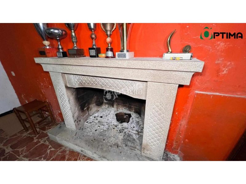 Foto b388c59a-0c8f-4625-a725-b3afaa85680c. Casa amb aparcament a Boqueixón
