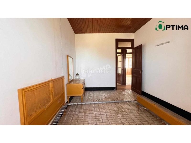 Foto ef6520b3-322a-4f3b-944e-ef6683e5f4c1. Casa amb aparcament a Boqueixón