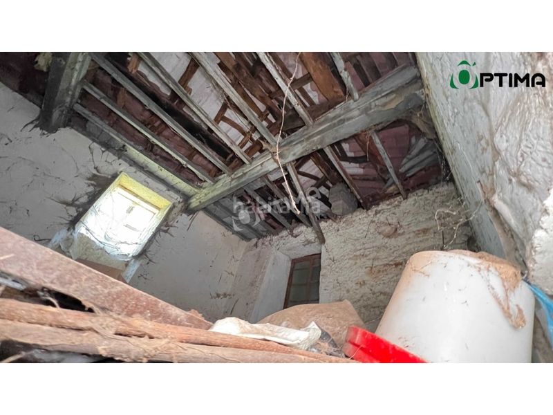 Foto bf3dea1e-f275-424e-b746-fb26482d8f24. Casa amb aparcament a Estrada (A)