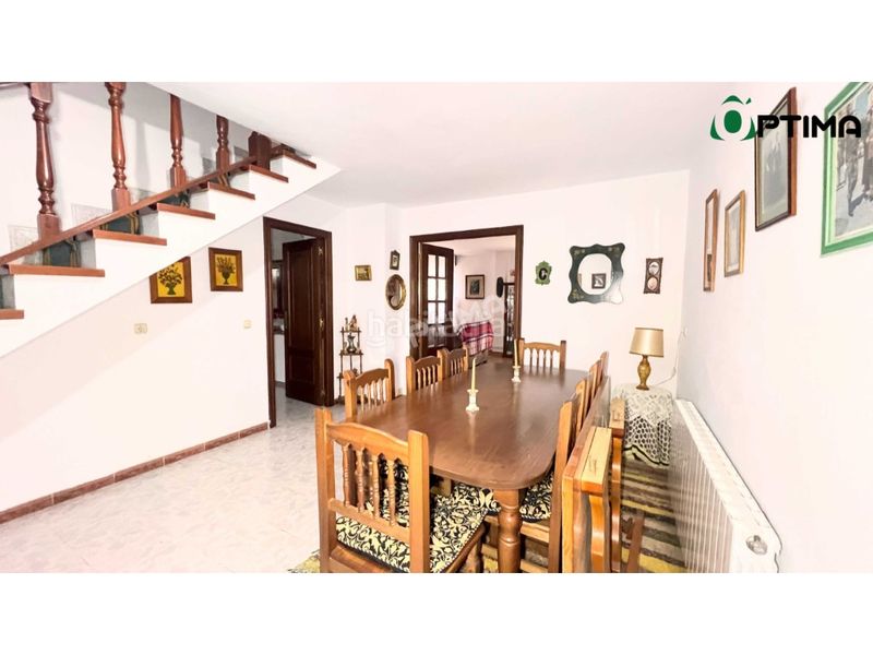 Foto be8f8662-6997-4d23-a5b2-b2e3eb95fb03. Casa amb aparcament a Vedra