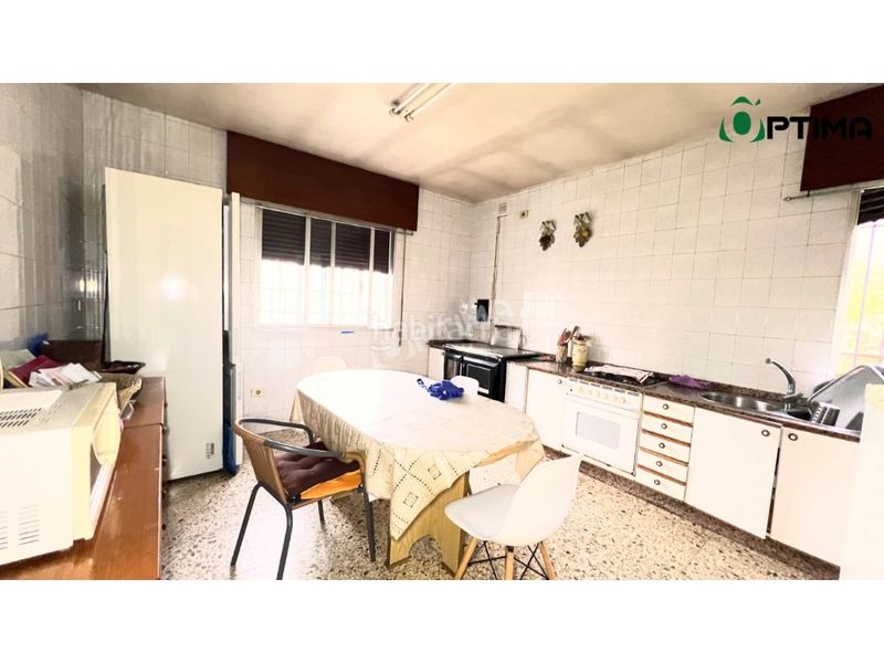 Foto dfd4dbc5-44e7-4012-b779-dd0b1f5bd649. Casa amb aparcament a Vedra