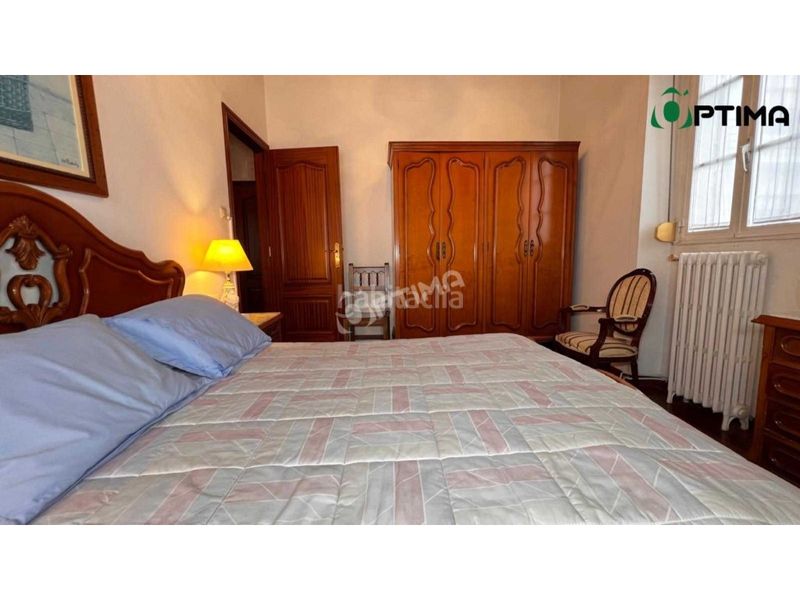 Foto 49212282-ffd7-4a84-81ef-0173c2fd53a0. Casa a Vedra