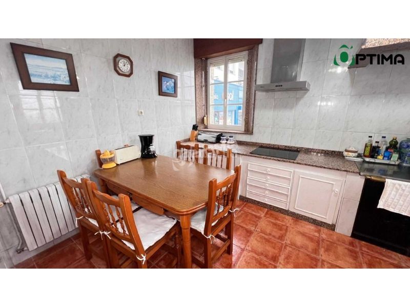 Foto 615c1478-a958-49dd-87d6-c23aaa560807. Casa a Vedra