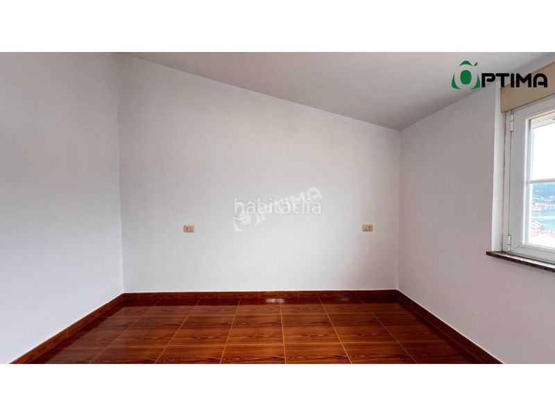 Foto ebfd4a45-c4f7-4e5f-9074-3354369bb92d. Àtic a Muros