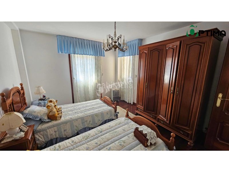 Foto e9e3c872-2d21-4827-a0a0-5a09f96c8c0a. Casa amb aparcament a Oza dos Ríos