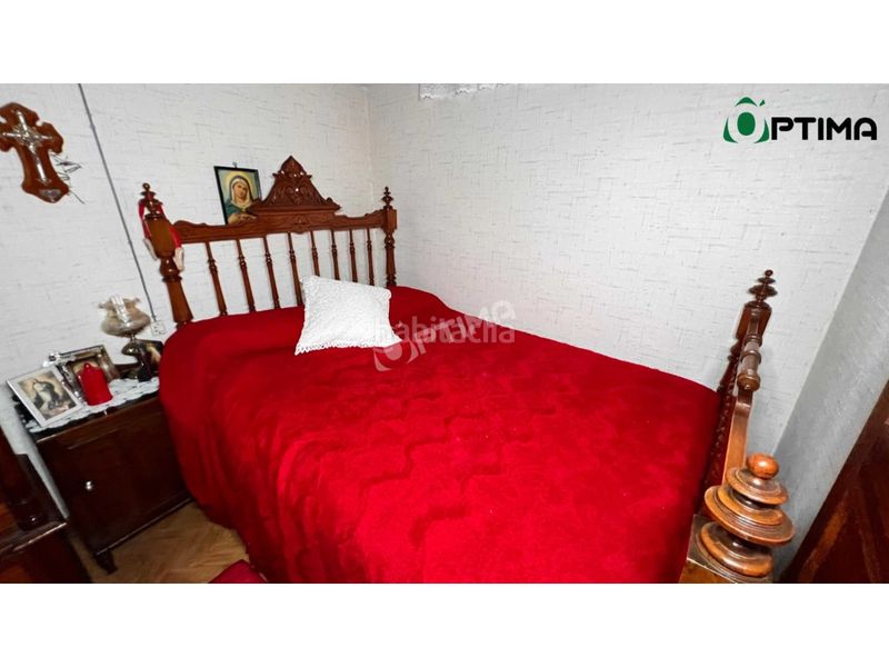 Foto 2045825c-e5e9-4a2d-892b-3d57337de330. Casa amb aparcament a Estrada (A)