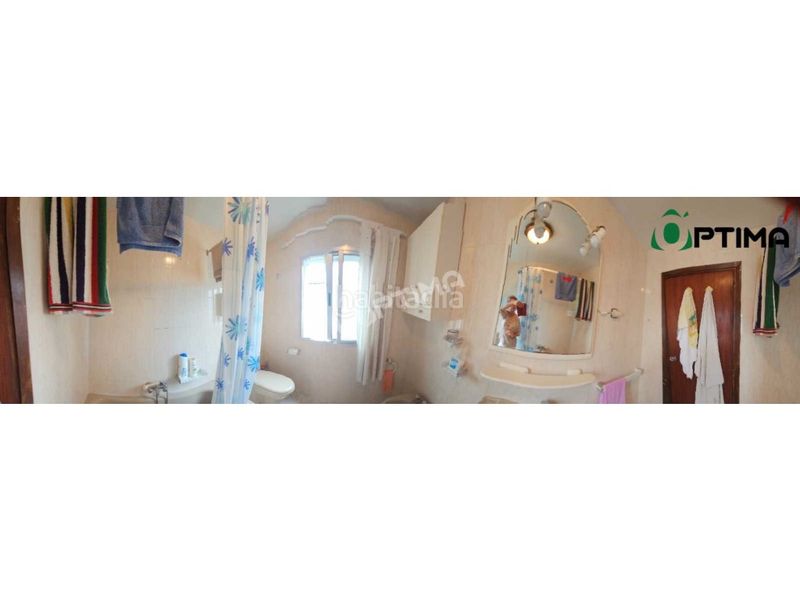 Foto e9df5022-8e7c-4f86-acbc-a66b57432d10. Casa amb aparcament a Cabanas