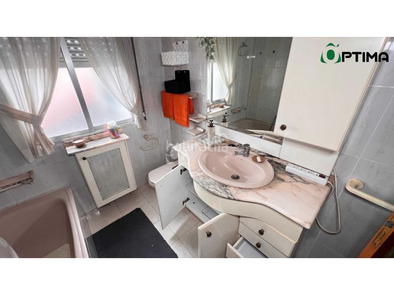 Foto 037fdef5-6be2-4cdb-bdf1-f8099c17da2d. Etagenwohnung in Estrada (A)