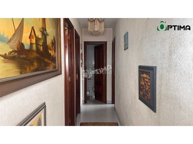 Foto 56be08ac-a6c7-4ebc-9e50-3ee85a67b11e. Etagenwohnung in Estrada (A)