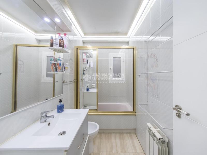 Foto 4d65aef0-7410-4e81-8886-390074fa97b7. Piso  en venta en Zarzaquemada Leganés