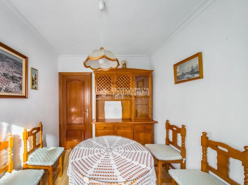 Foto f3021d22-f7ff-430c-91d0-96f47389b24a. Pis amb calefacció a Zarzaquemada Leganés