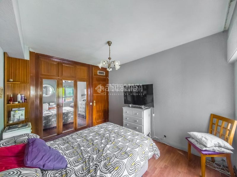 Foto ae0913b9-f0ee-4e54-a54f-37da5b6b9af5. Pis amb calefacció a Zarzaquemada Leganés