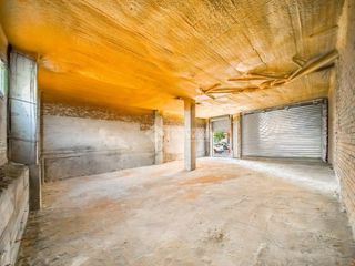 Geschäftsraum in Campo de Tiro. Local comercial en venta en leganés