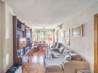 Piso en Zarzaquemada. Piso en venta en leganés