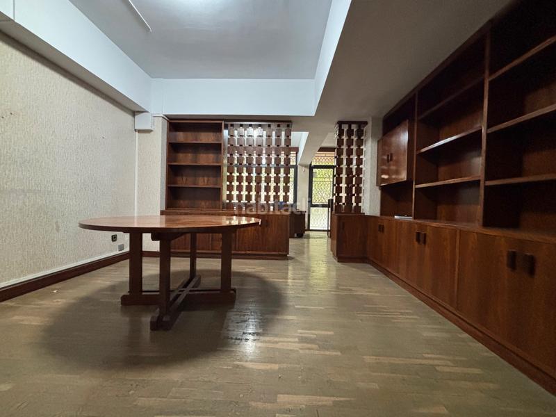 Foto 77b0a99b-a8e6-43c3-b184-37e2ad29d382. Location bureau dans carrer d'entença 30 dans Sant Antoni Barcelona