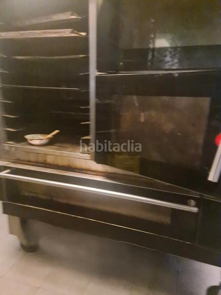 Foto 813b773b-0552-42f4-a587-446e97375671. Pas-de-porte local commercial avec chauffage dans L´Antiga Esquerra de l´Eixample Barcelona