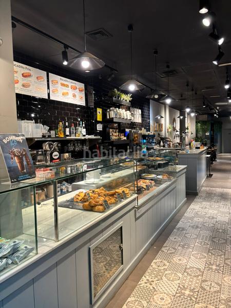 Foto c3f55a16-13a5-4bfa-a60a-6ff18abda442. Trapasso locale commerciale con riscaldamento in L´Antiga Esquerra de l´Eixample Barcelona