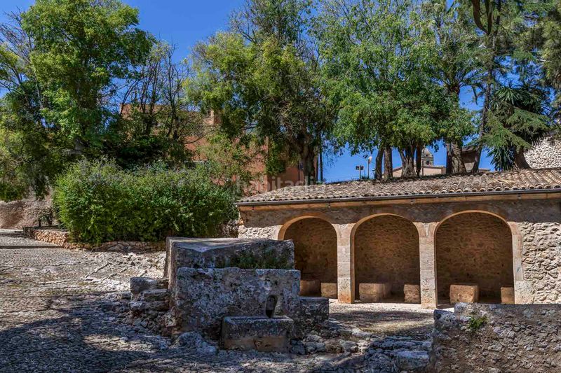 Foto b7ddbdbb-3049-488e-bb0d-5d552ebf254c. Casa amb xemeneia a Algaida