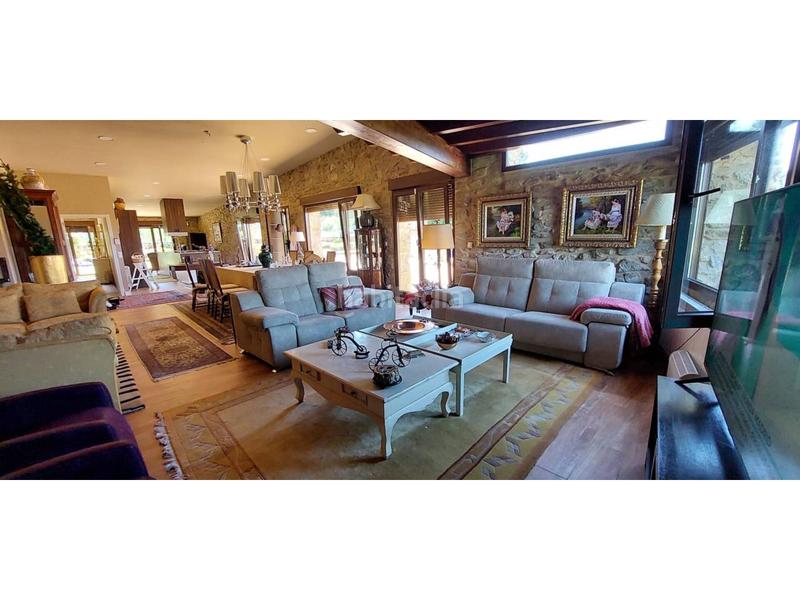 Foto b4d8754c-8207-48d3-ae49-75879f03f553. Alquiler casa  de diseño en Bamio Vilagarcía de Arousa