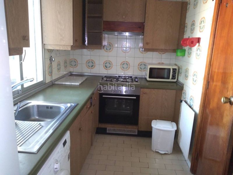 Foto 7d8ec265-9217-4f60-8480-5d7703f3fb67. Piso  centrico en venta en Campo da Torre - Mollabao Pontevedra