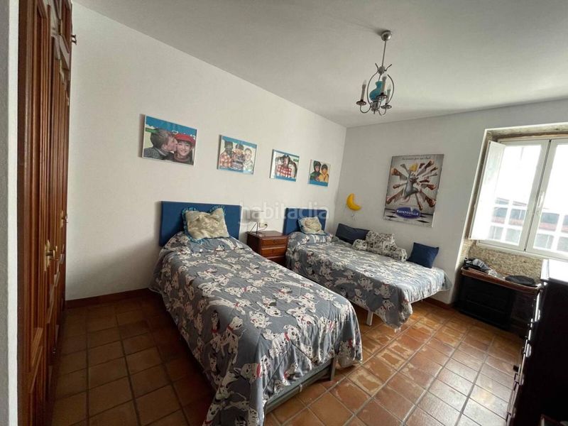 Foto afff910b-1c41-4dd9-9da6-15d2f5f698ee. Casa amb calefacció aparcament a Vilanova de Arousa