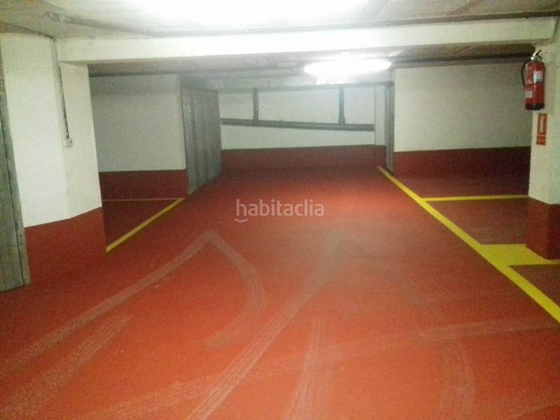 Foto 3b2cea33-cd5b-484c-8fd1-dfad316cf3d8. Affitto edificio in Cambados