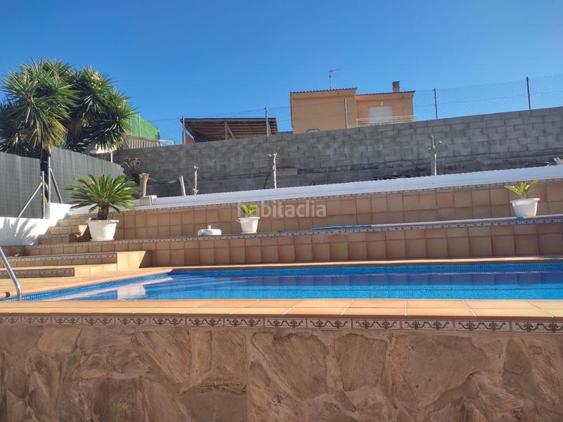 Foto 7c5d716d-5afa-4595-8201-340bbd36a4bf. Chalet con riscaldamento parcheggio piscina in Valldemar-Montmar Segur de Calafell