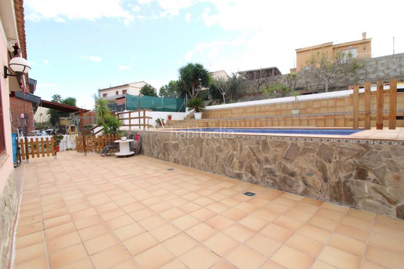 Foto 7f995b96-6c5e-43fc-8fb1-b8ce4c27c85a. Chalet con riscaldamento parcheggio piscina in Valldemar-Montmar Segur de Calafell
