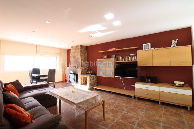 Foto aed40288-a7aa-4dd0-8f21-bc2f1d696a3b. Chalet con riscaldamento parcheggio piscina in Valldemar-Montmar Segur de Calafell