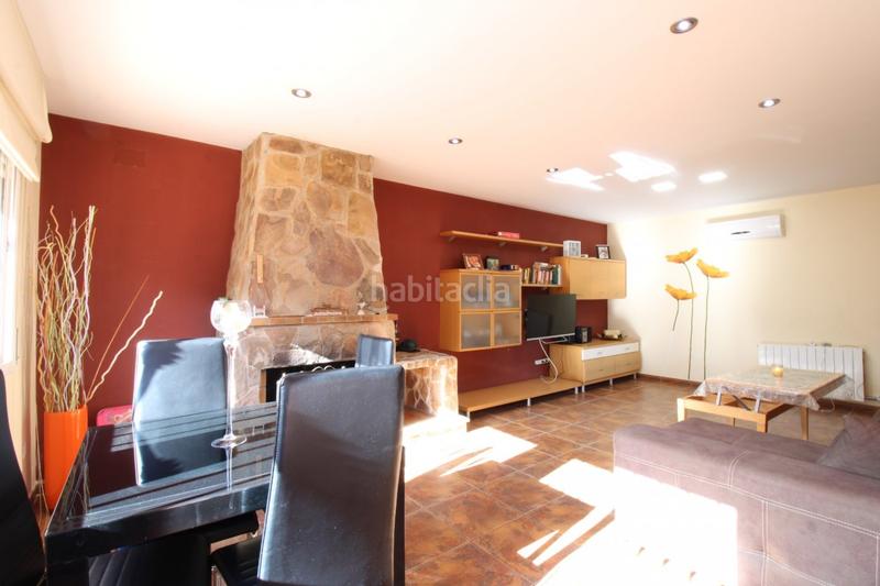 Foto ca9823e1-f393-41f6-9a54-1ad9424ce4d8. Chalet con riscaldamento parcheggio piscina in Valldemar-Montmar Segur de Calafell
