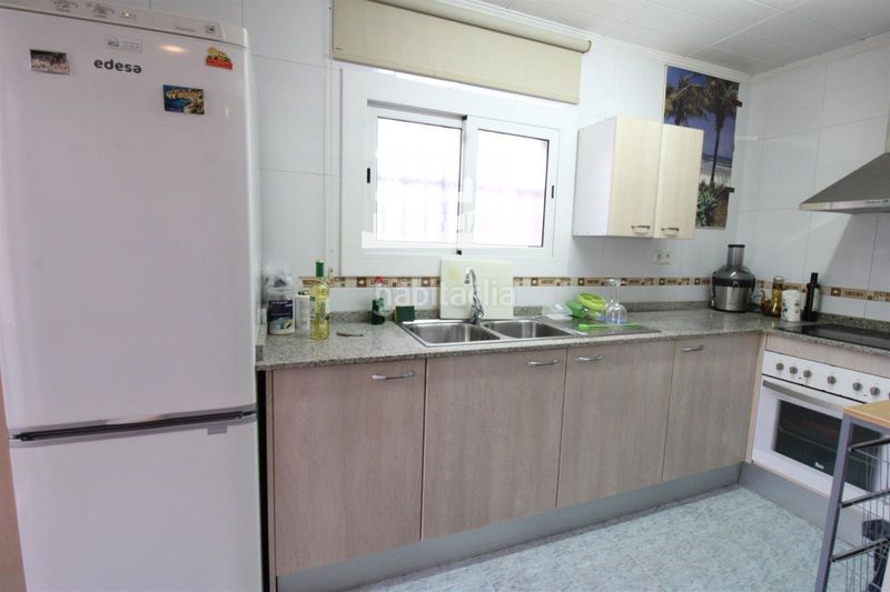 Foto 883a64c5-1a02-4f5f-958d-02cbe6e03125. Casa adossada amb calefacció aparcament a Cunit residencial Cunit