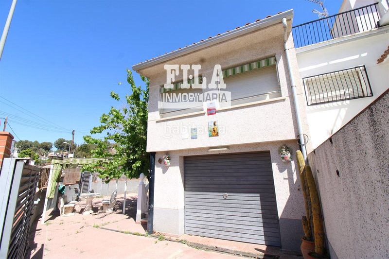 Foto 99864834-1bde-4b2f-bb84-740a0c84fdcb. Casa adossada amb calefacció aparcament a Cunit residencial Cunit