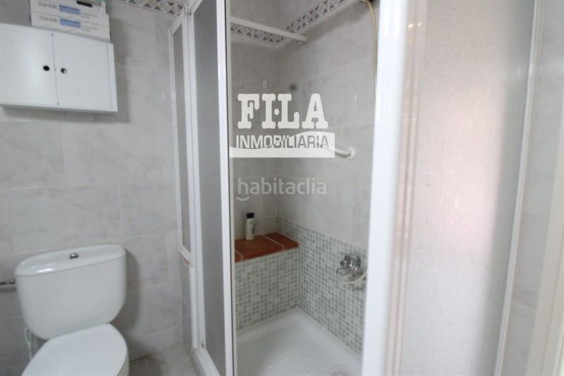 Foto aaceeb47-aa55-4a86-8387-d98c2ebf2862. Casa adossada amb calefacció aparcament a Cunit residencial Cunit